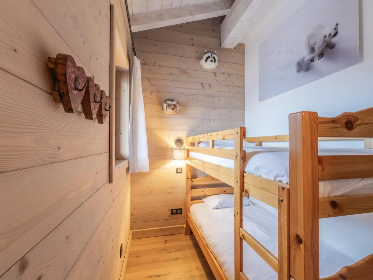 Charmant Appartement Au Pied Des Pistes A Courchevel, Ideal Pour Familles - Fr-1-568-23 0*, Courchevel